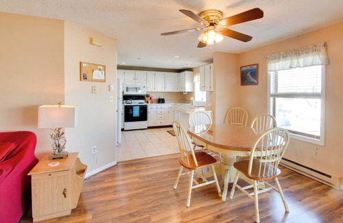 Ocean Park Condo | Beachfront Old Orchard Beach Condo w/Balcony