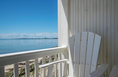 North Truro House | Beachfront with Stunning Views!