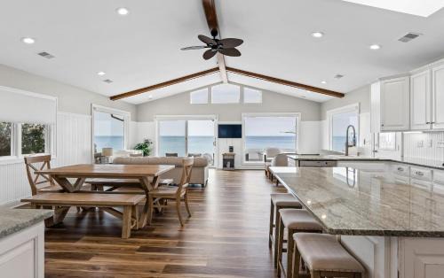 Ferrysburg House | Beachside Getaway private Lake Michigan Beach Frontage