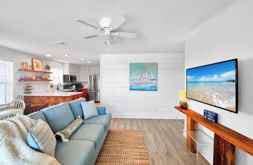Seagrove Beach Condo | Beachside Villas 1131