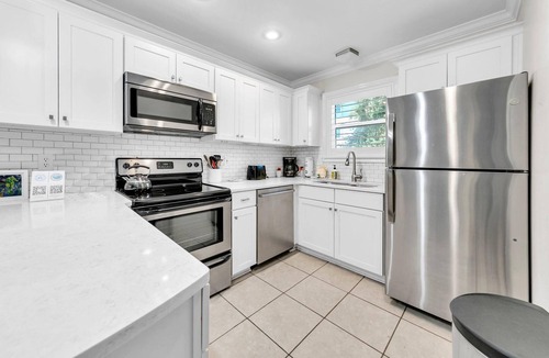 Seagrove Beach Condo | Beachside Villas 412