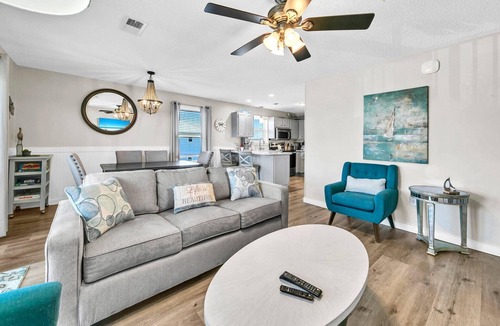 Seagrove Beach Condo | Beachside Villas 831- The Sweet Spot
