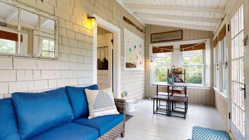 Pine Point House | Beachwood Cottage by Bayley Vacation Rentals