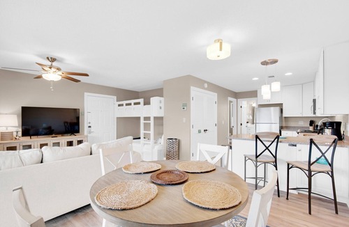 Seagrove Beach Condo | Beachwood Villas 6D- Beach Time Oasis