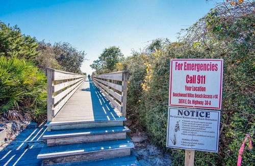 Seagrove Beach Condo | Beachwood Villas 6D- Beach Time Oasis