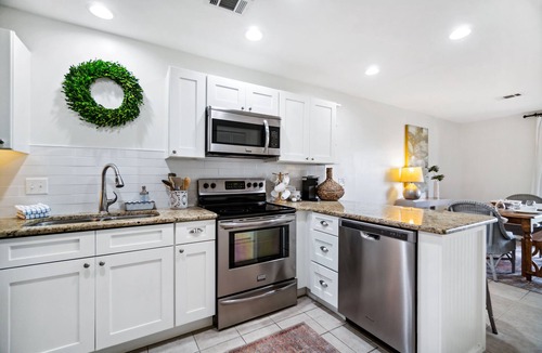 Seagrove Beach Condo | Beachwood Villas by Panhandle Getaways
