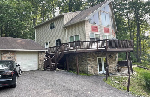 Thayerville Ski Chalet | Bearly Believable By The Lake & WISP hot-tub/pets