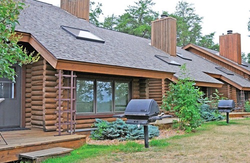 Breezy Point Apartment | Beautiful 2 bedroom unit at resort, sleeps 6