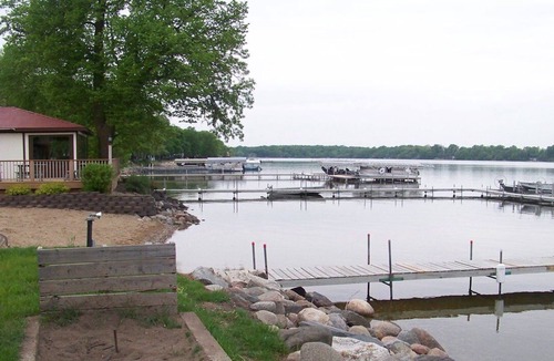 Alexandria Apartment | Beautiful 2 bedroom unit at resort, sleeps 8