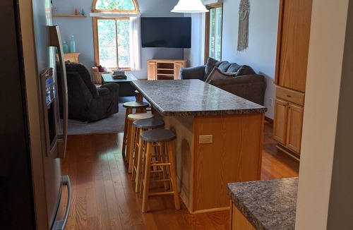 Au Train House | Beautiful 3 bedroom, 3 bath, 2 car garage home 2 minutes away from Lake Superior