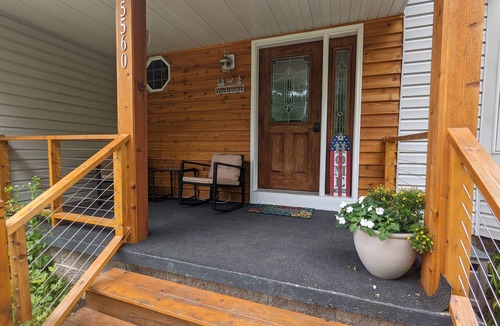 Au Train House | Beautiful 3 bedroom, 3 bath, 2 car garage home 2 minutes away from Lake Superior