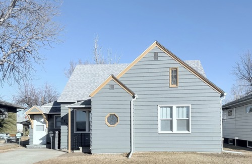 Glendive House | Beautiful 4-bedroom, 2 bath house in central Glendive near Yellowstone River