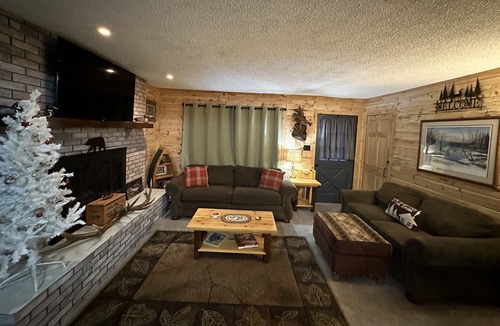 Lewiston House | Beautiful cabin-full garage, bring your toys, minutes from trails & town