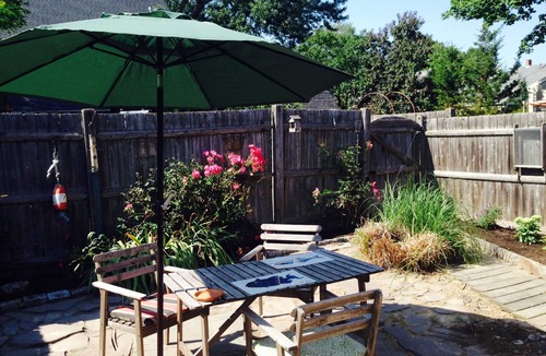 Newburyport Cottage | Beautiful Cottage Near Dowtown Newburyport and Plum Island Beach