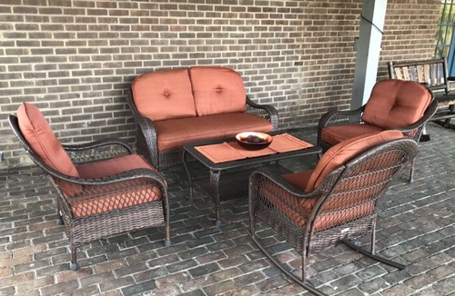 Richmond Apartment | Beautiful Country Estate Basement Apartment