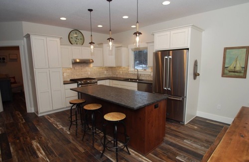 Nisswa Cottage | Beautiful Gull Lake Cottage at Quarterdeck Resort