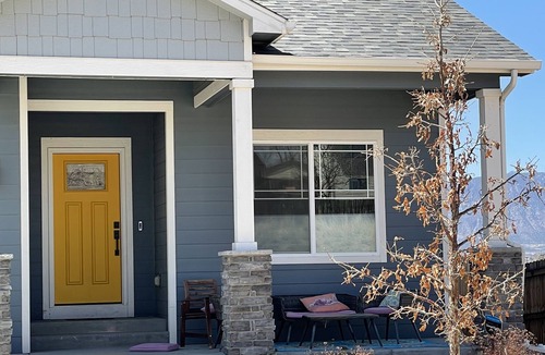 Fountain House | Beautiful home with Mountain View’s!