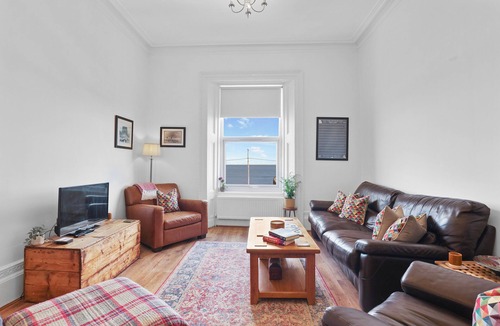 Roker House | Beautiful house with spectacular views of the Pier, Lighthouse,beach and sea.