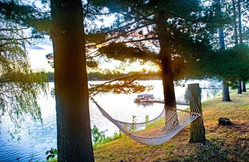 Wautoma Cabin | Beautiful Lakefront cabin w/woodburning fireplace, parking, grill, canoe, SUP.