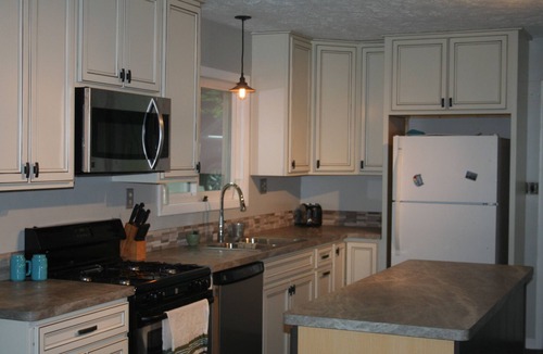 Traverse City Cottage | Beautiful Long Lake cottage offers the perfect up-north escape.