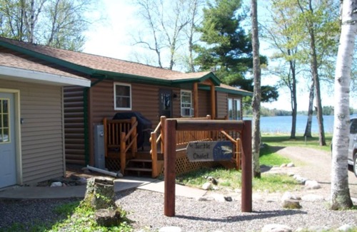 Mercer Cottage | Beautiful Western Lakefront view on the magnificent Turtle Flambeau Flowage!