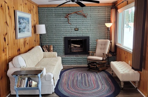 Lexington Cottage | Beautifull lake view just 200 ft from beach access