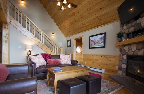 Bethel Ski Chalet | Beautifully maintained mountain chalet, 7 minutes from Bethel, 15 minutes to Sunday River