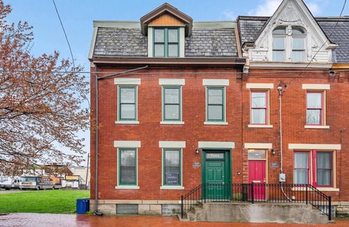 Manchester House | Beautifully Restored and huge townhouse, sleeps 14