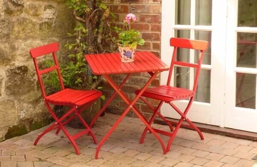 Malton Apartment | BEECH VIEW, character holiday cottage, with hot tub in Malton