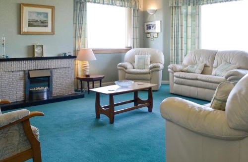 Newton Stewart House | Bel-Mar