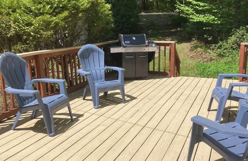 Rome Cottage | Belgrade Lakes Cottage w/Long Pond beach access close to Augusta, Colby College