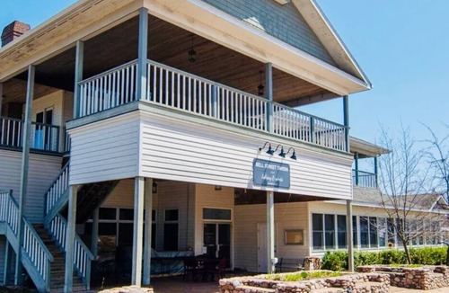 La Pointe Apartment | Bell Street Lodging-Suite