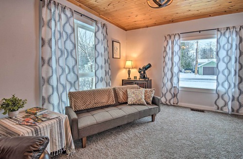 Bellaire House | Bellaire Home w/Yard ~ 4 Miles to Torch Lake