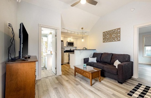 Wells House | Belle of Maine Cottage 24