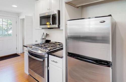 Northwest Harwich House | Belmont Beach Cottage
