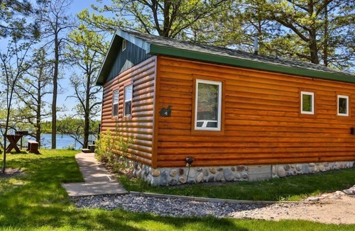 Puposky Cabin | Bemidji Lakefront Retreat - Sunset Views & Prime Fishing Location