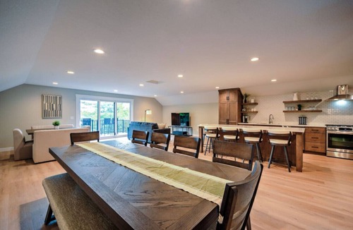 Markville House | Berg Lake Barndo - Luxe Barndominium Retreat on Berg Lake