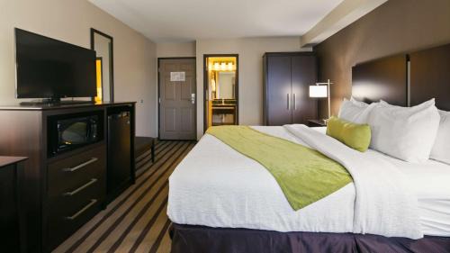 Grand Forks Hotel | Best Western Harvest Inn & Suites