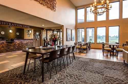 Mauston Hotel | Best Western Park Oasis Inn
