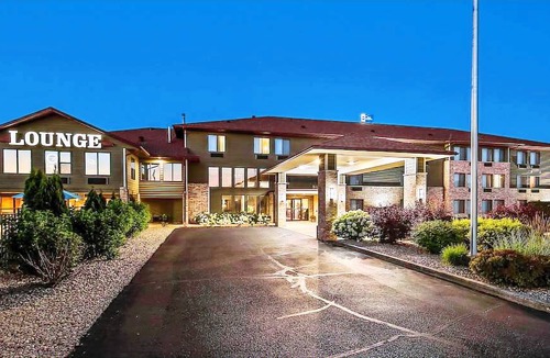 Mauston Hotel | Best Western Park Oasis Inn