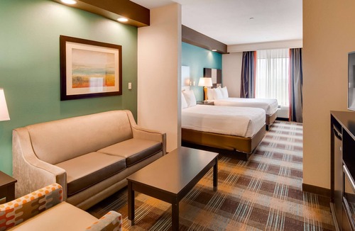 Clarksville Hotel | Best Western Plus Atrium Inn & Suites