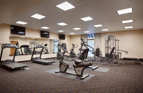 Derrick City Hotel | Best Western Plus Bradford Inn
