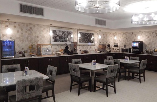 Derrick City Hotel | Best Western Plus Bradford Inn