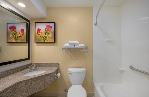 Santa Rosa Hotel | Best Western Santa Rosa Inn