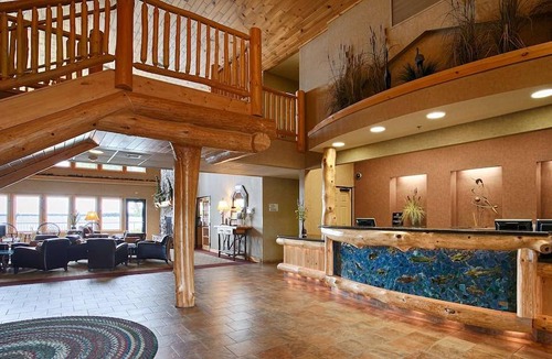 Detroit Lakes Hotel | Best Western Premier The Lodge On Lake Detroit
