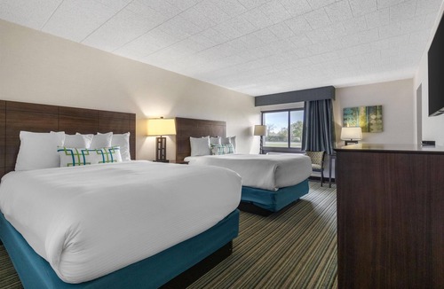 Woodhaven Hotel | Best Western Woodhaven Inn