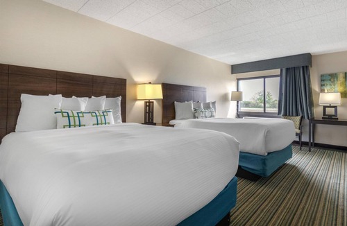 Woodhaven Hotel | Best Western Woodhaven Inn