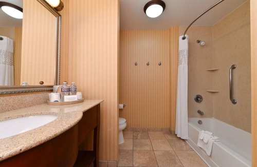 Westside Hotel | Better Choice for your Vacation! 3 Units, Pool, Pets Allowed, Free Parking!
