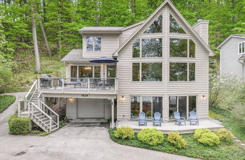 Glen Arbor House | Big Glen Lake - Large Waterfront Home