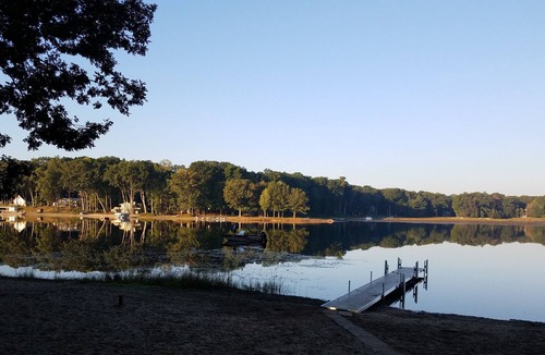 Baldwin House | Big Star Lake beach front home